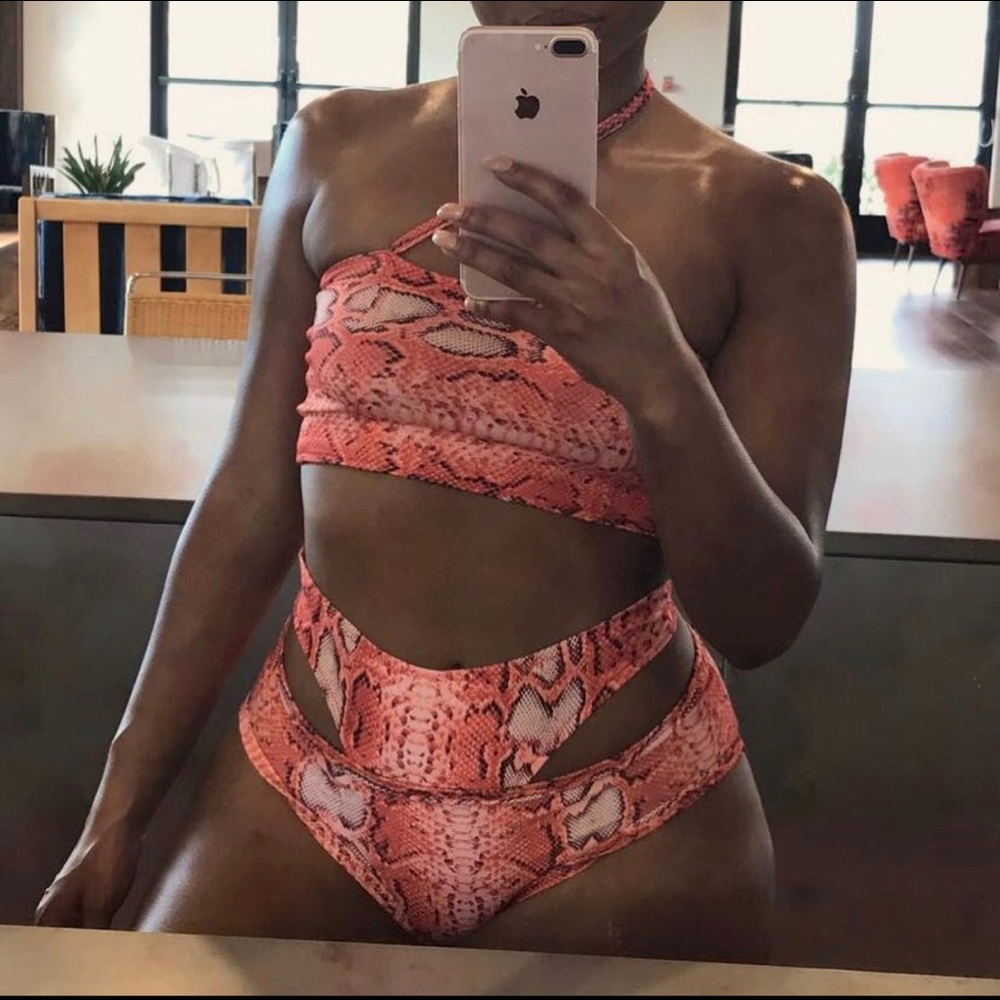 Leopard Swimsuit - Picture 3 of 6